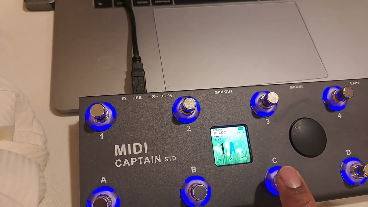 Review Rápido do Foot Controller MIDI Captain, Part 1 - YouTube