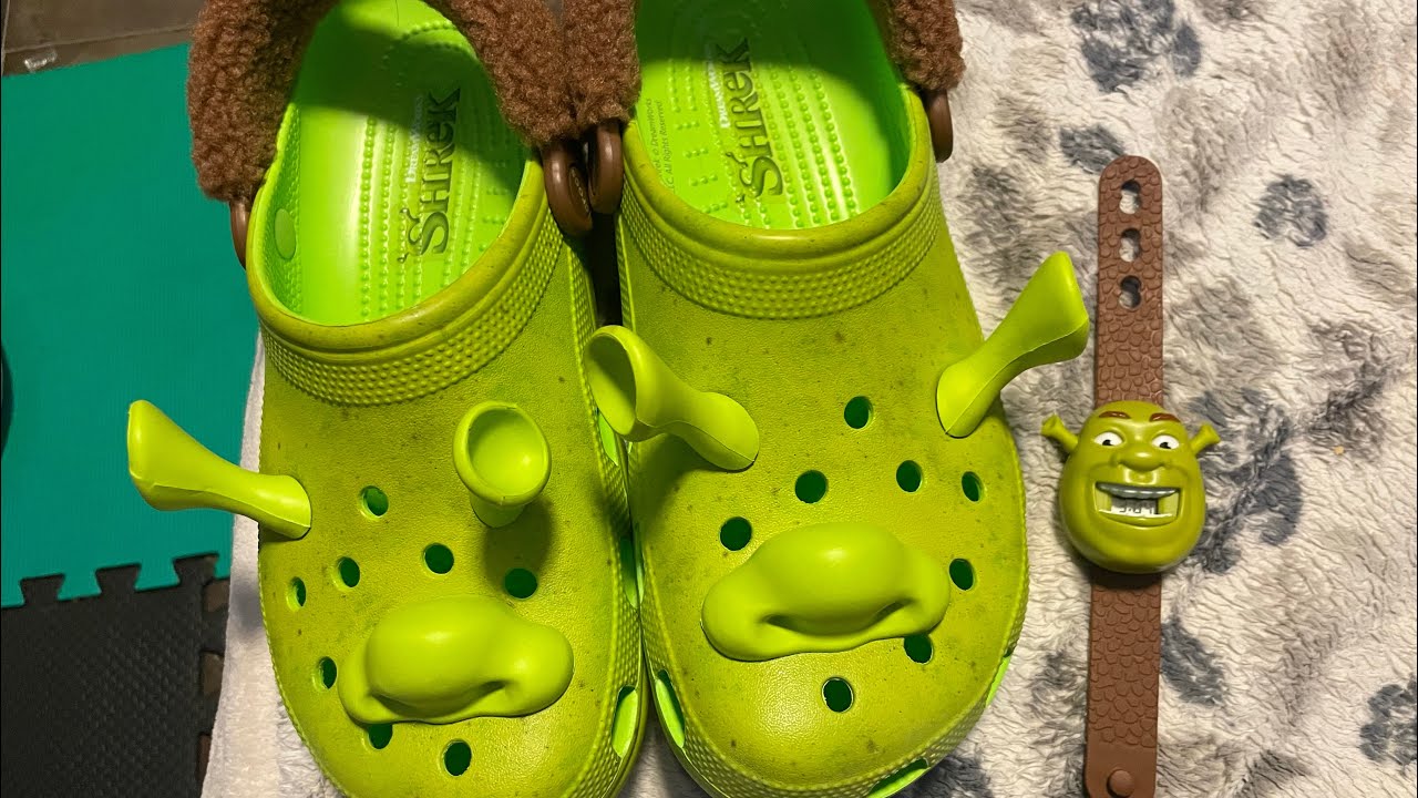 Unboxing Shrek Crocs 