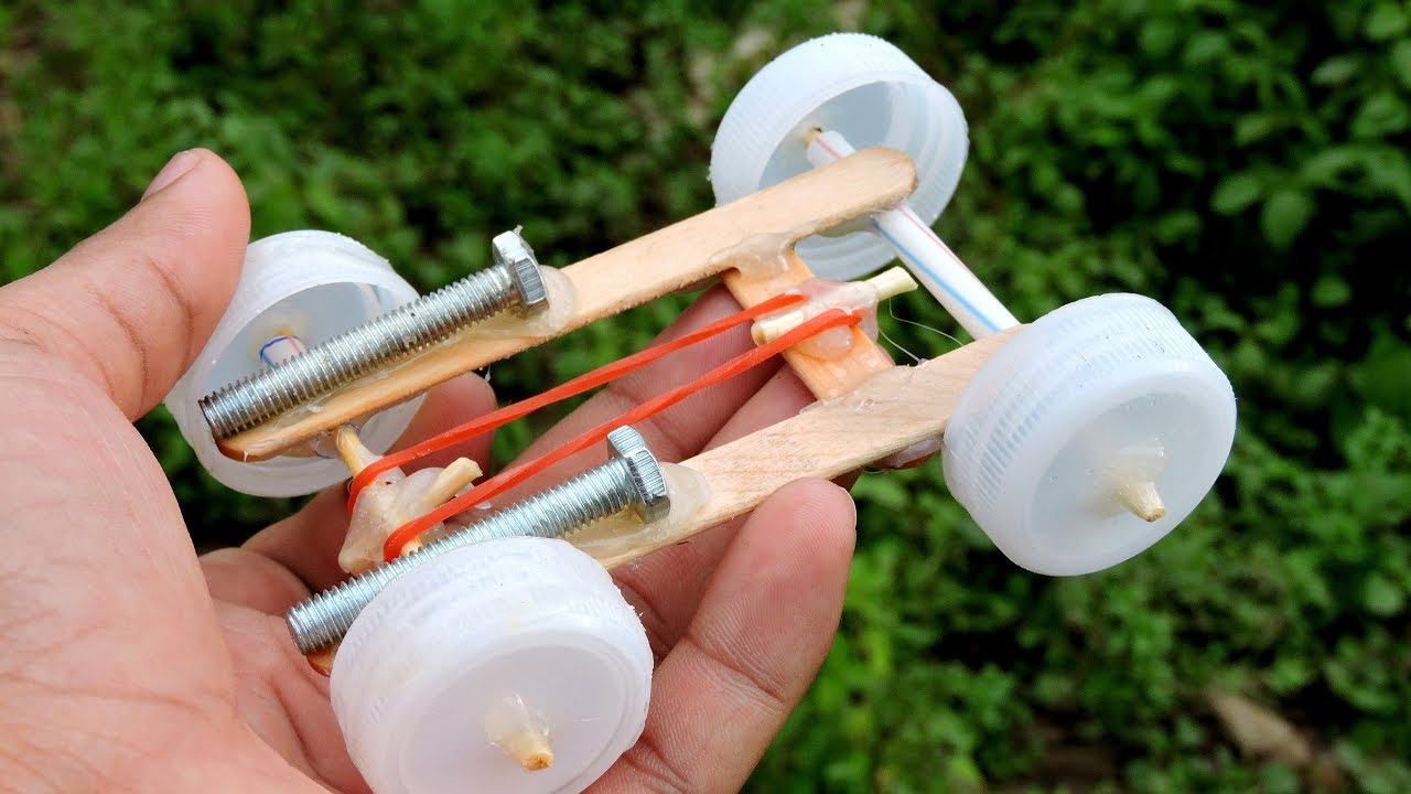 how to make a rubber band car