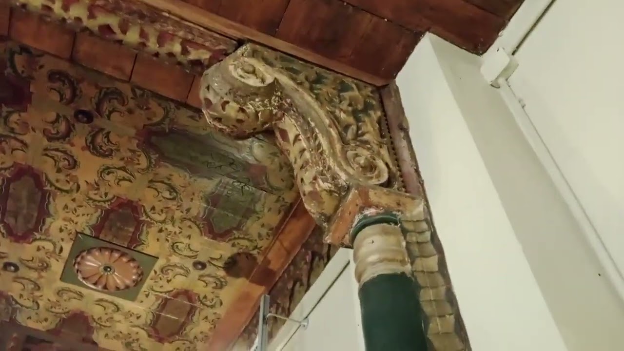 سقف المتحف القبطي  بالقاهرة تحفة معمارية وفنية