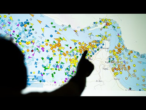 US Awaits Iranian Response After Hormuz Clashes Strain Ceasefire