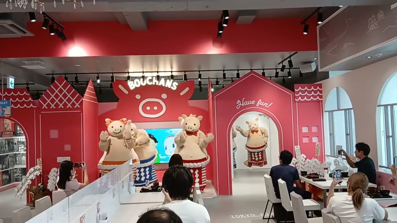 ぶーちゃんハウス - YouTube
