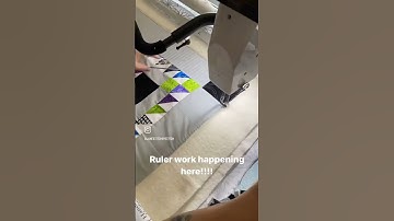 Quilting Piano Keys with Ruler Work #freemotionquilting #quilting #longarmquilting #rulers