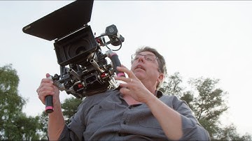 How To Rig Up Your Camera With Shane Hurlbut, ASC - Shoulder Mount