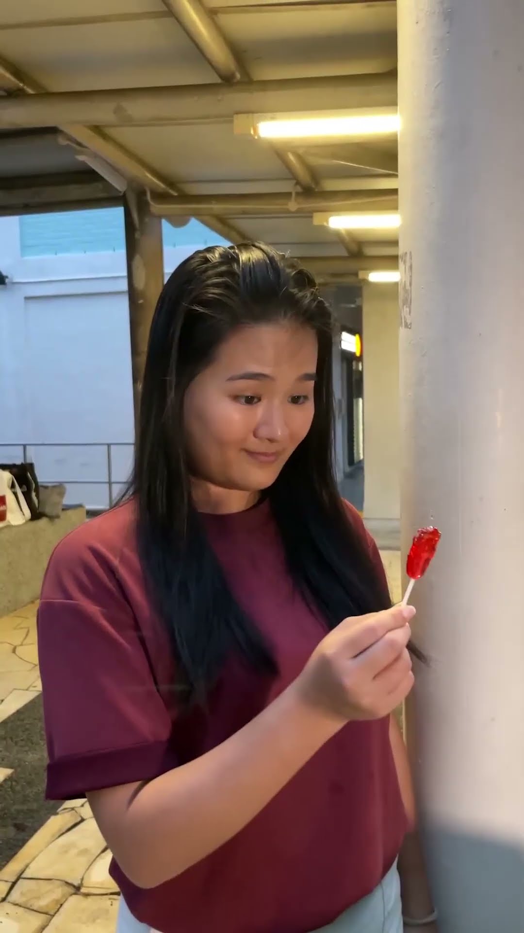 Eating FRIEND'S LOLLIPOP Be Like... #shorts #mingweirocks