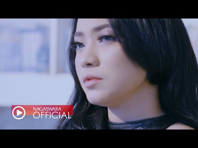 Vanessa Goeslaw - Biarlah Ku Sendiri (Pop Music Video Official NAGASWARA) class=