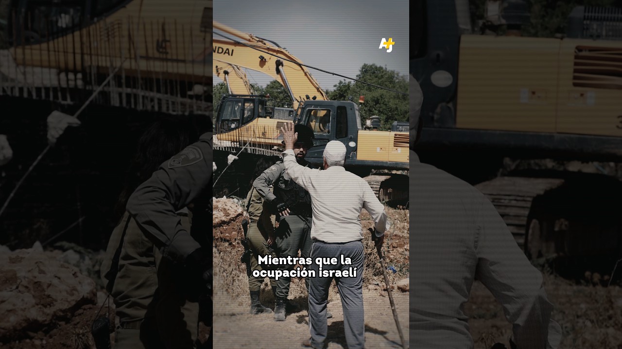 إسرائيل تجبر الفلسطينيين على هدم منازلهم #shorts
