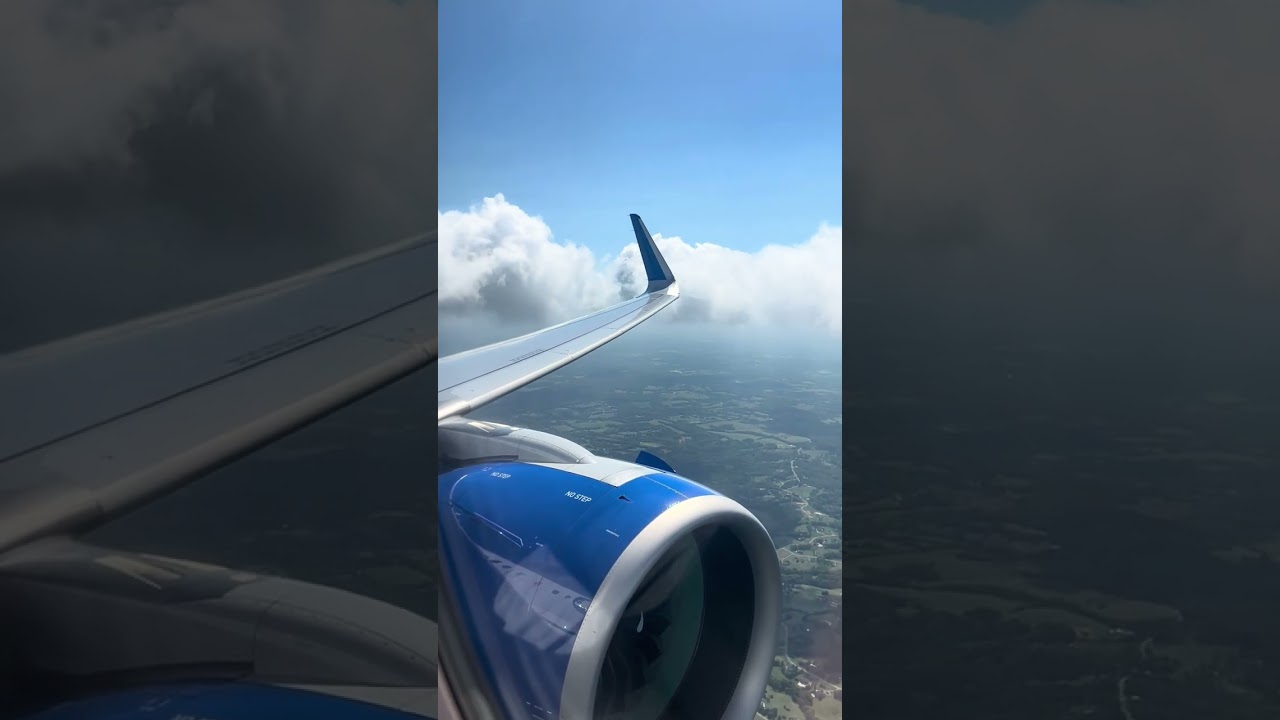 United A321 NEO Landing in Washington Dulles (DEN-IAD)