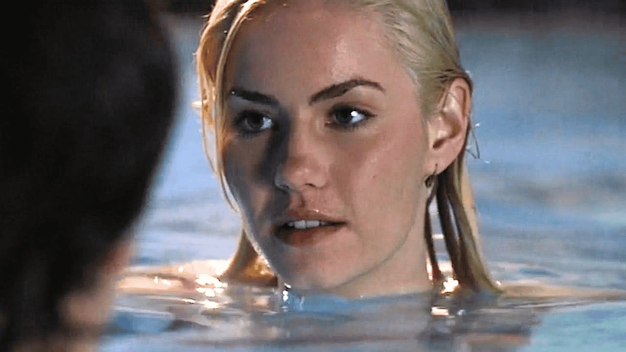 32 Accidental & Unscripted Movie Scenes That Became Iconic - YouTube