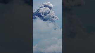 Indonesia’s Mount Marapi erupts again, sends ashes 1,6 km skyward