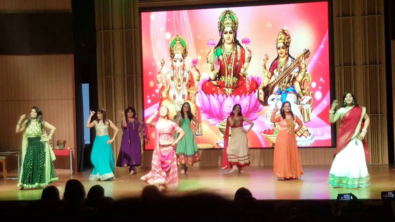 diwali-dance-by-parents-teachers-at-beacon-academy-jakarta-youtube