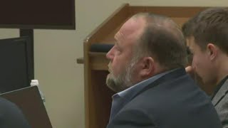 Alex Jones ordered to pay $965 million to Sandy Hook victims' families