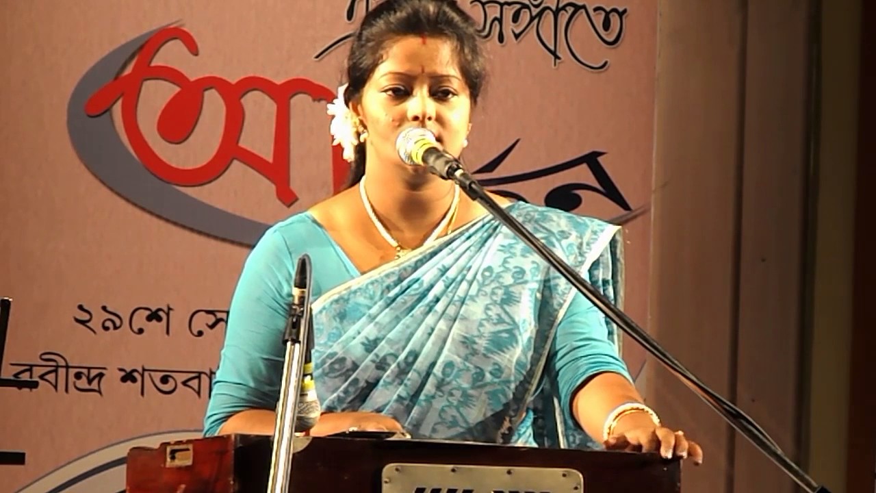 song banshi shune ki ghore thaka jai