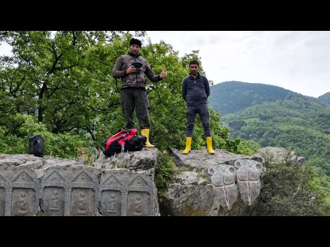 Kayadaki Gözlerden Kaçan Define Kasası Zor Açıldı !!!