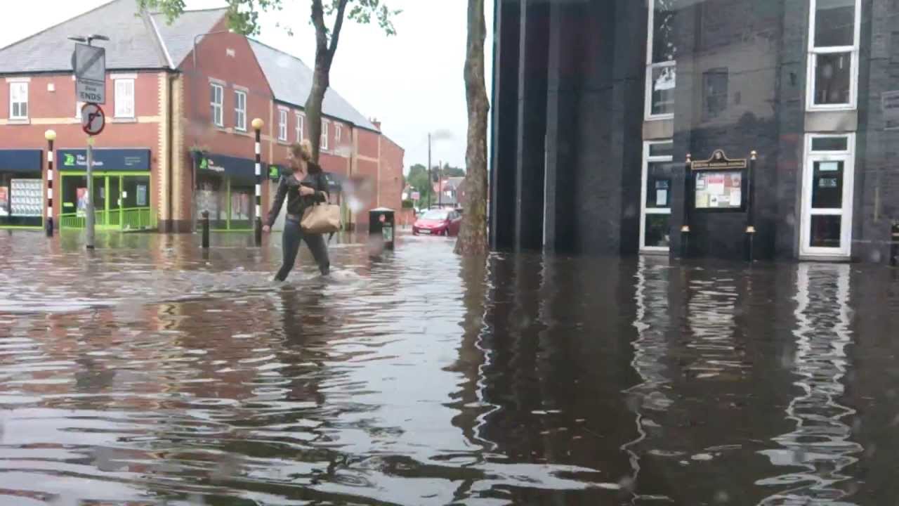 Flood in Arnold Front Street, Nottingham YouTube