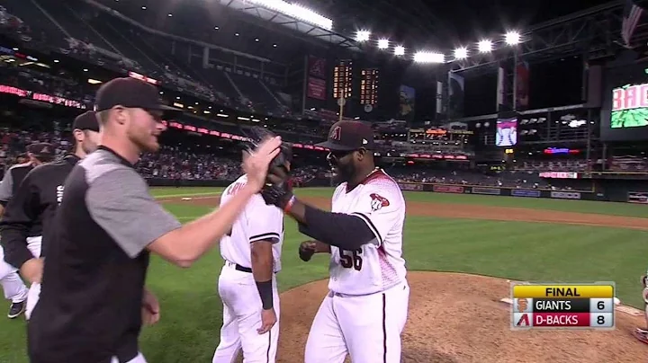 SF@ARI: Rodney retires Pence to earn the save