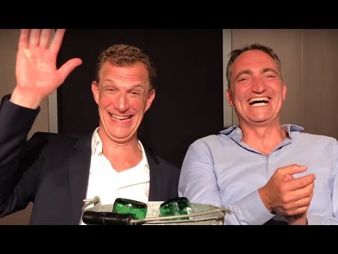 Telling Hand Gesture at the G20 | 6 Beers of Politics with Pep & Greg