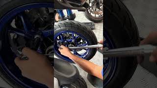 YAMAHA NIKEN front wheels tighten torque specs #motorcycle #nikengt #shortsvideo #yamahaniken #niken