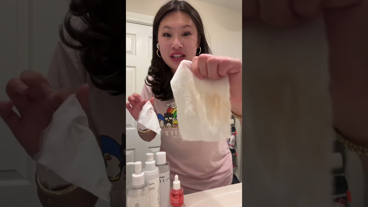 Essential skincare set for sensitive skin 