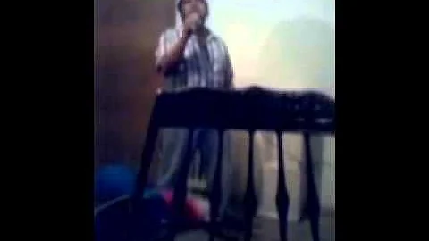 Alex Ocegueda (perfume de gardenias)