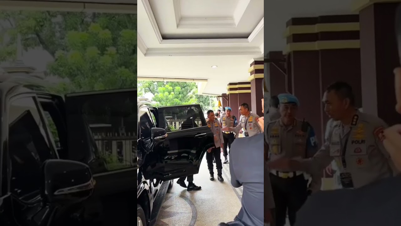 Mobil Panglima TNI Jenderal Agus Subiyanto 