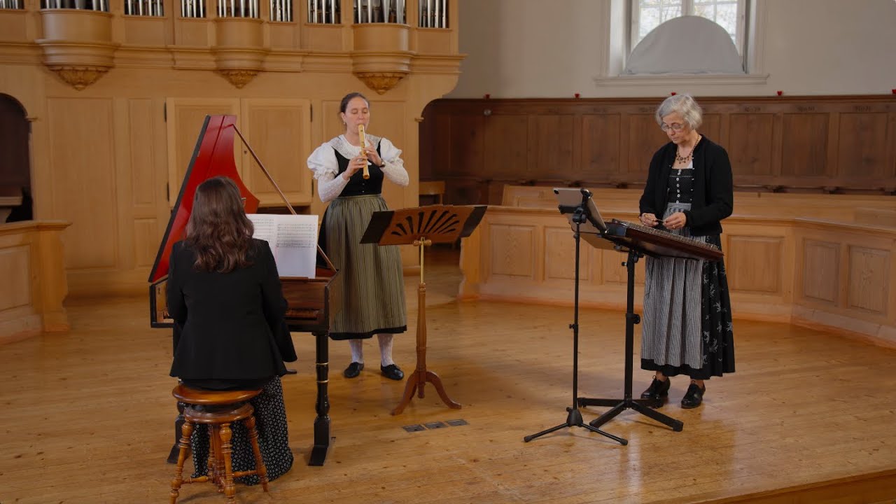 «Der Marti gieng den Schachen auf» gespielt von Madeleine Imbeck, Margret Schlör und Mária Fülöp