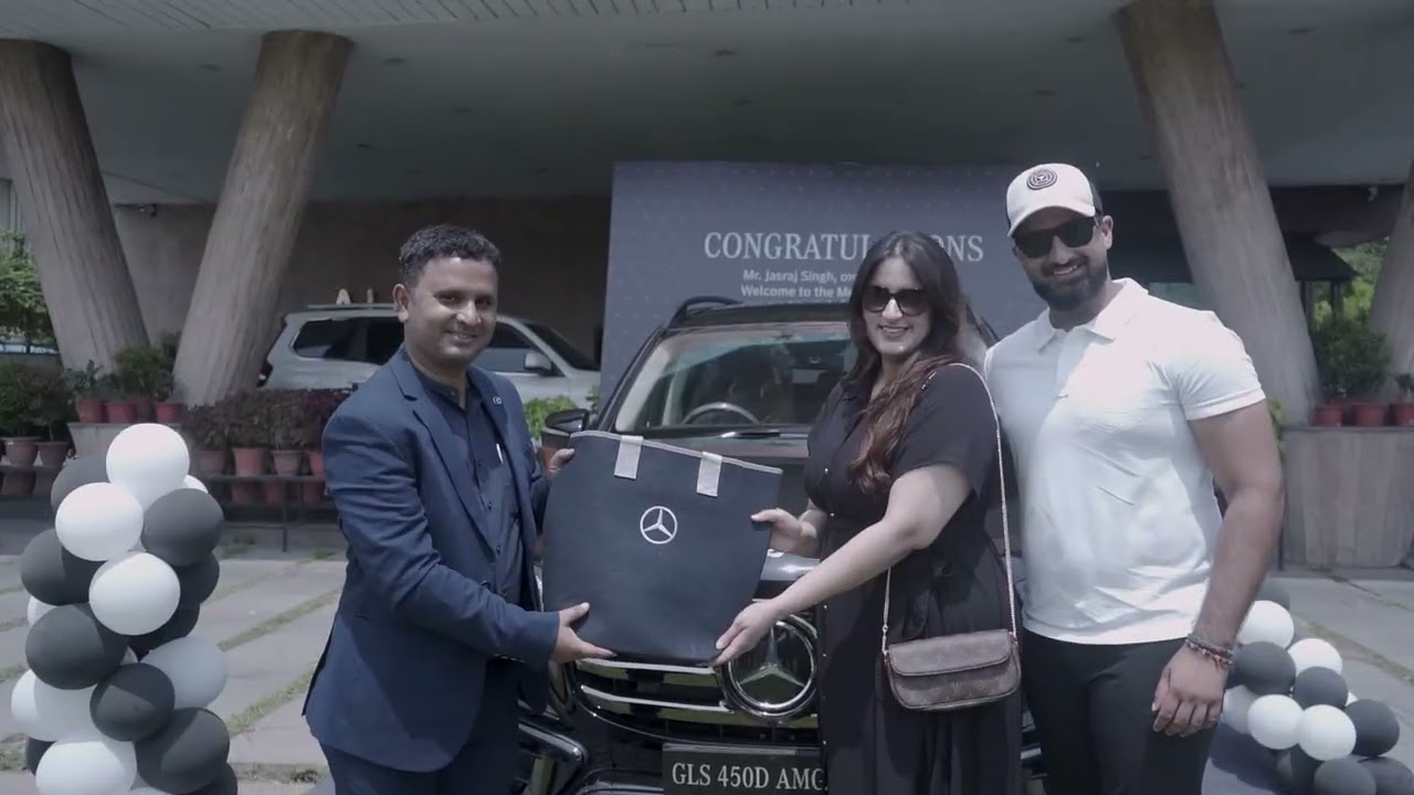 Watch Delivery ceremony of Mercedes GLS 450 D on YouTube Watch Delivery ceremony of Mercedes GLS 450 D on YouTube