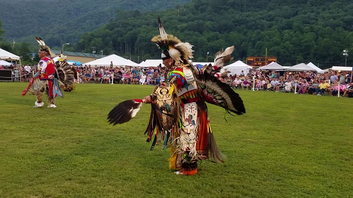 Cherokee powwow 2018,Sr Men's northern Traditional...