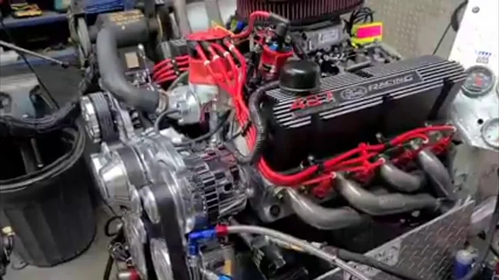 427W Ford Performance Custom Crate Engine.