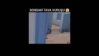 OYUNU SİLDİREN TAVA VURUŞU 😱 #shorts #funnymoments #pubgmobile #pubg Resimi