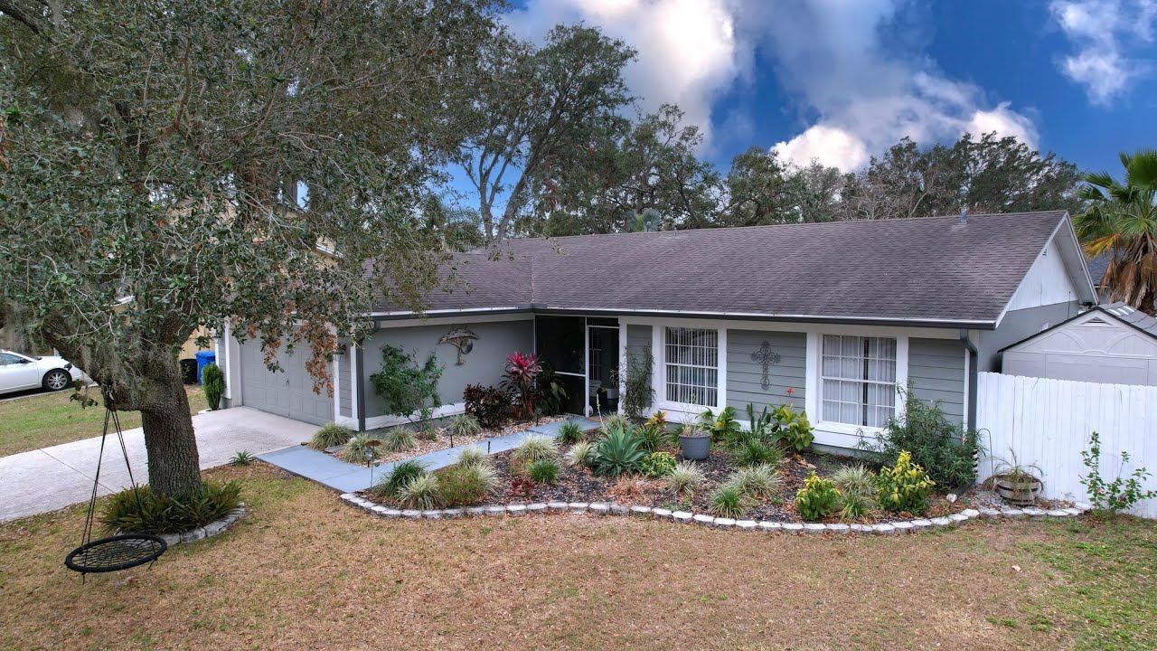 Brandon, FL Real Estate Photography - For Sale 3004 Rosebud Ln, Brandon, FL 33511