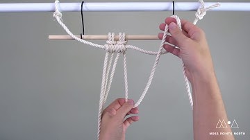 Horizontal Clove Hitch Knot - How to Tie a Macramé Horizontal Clove Hitch Knot