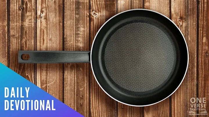 Living a Non-Stick Life | 1 Thessalonians 3:13 [Daily Devotional]