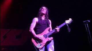 Extreme - Am I Ever Gonna Change? (Tivolivredenburg, Utrecht, 25th July 2017)