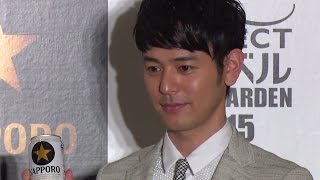 妻夫木聡、お忍びで「パーフェクト黒ラベル」のお店に！自身のポスター前で…「THE PERFECT 黒ラベル BEER GARDEN 2015 TOKYO」オープニングセレモニー2
