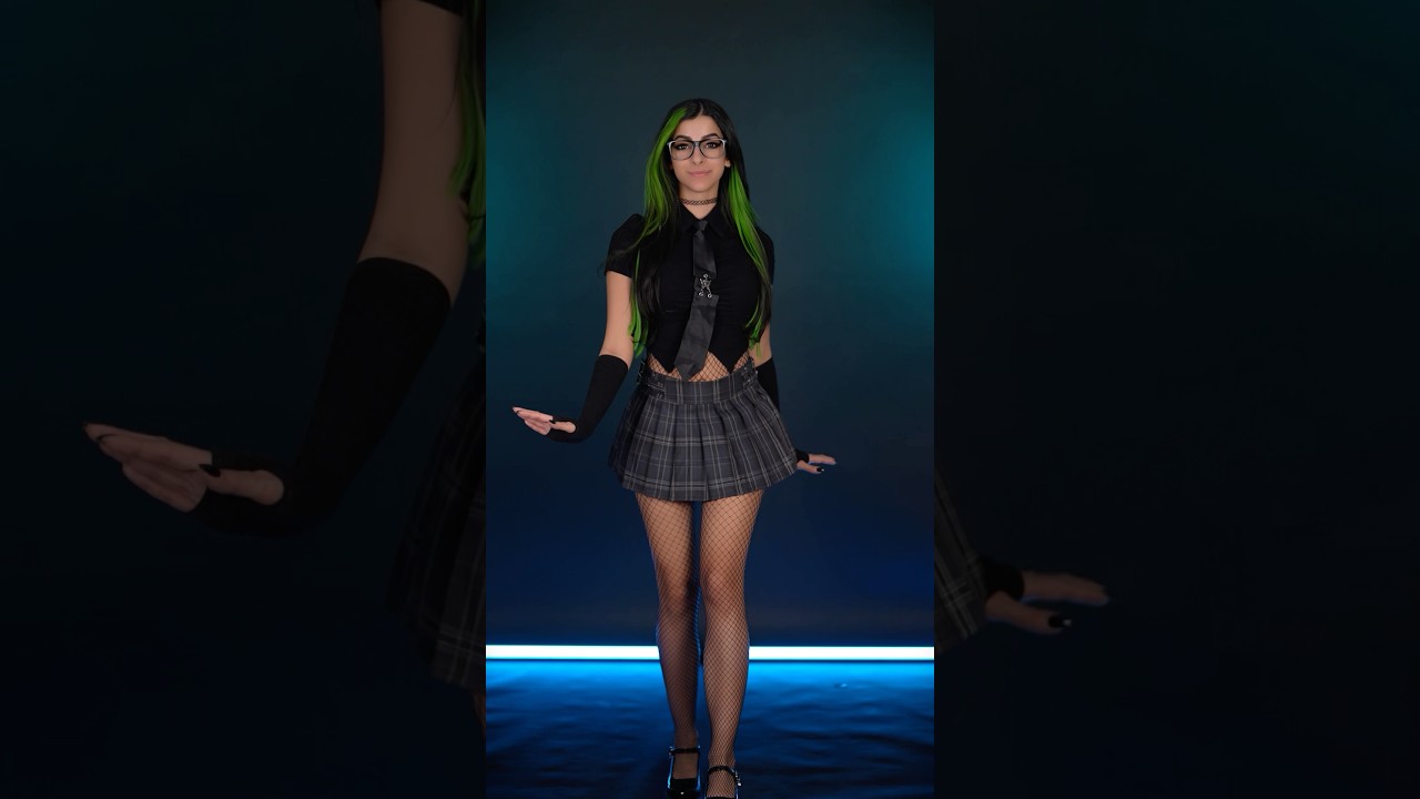 Which one? 🖤 #foryou #helpmemakethismakesense #trending #gothclub #emo #dance #cosplay