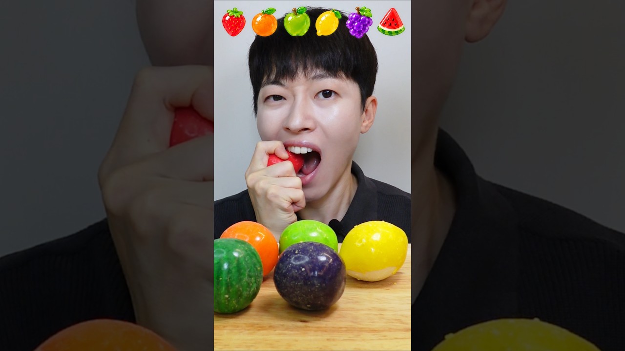 개딱딱한 대왕껌..🍓