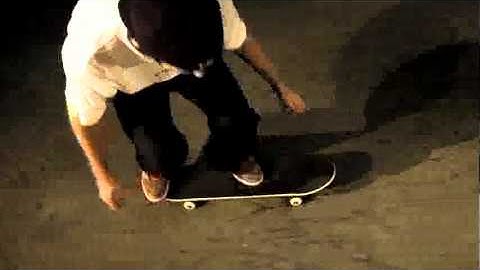 PJ Ladd Flatground Fundamentals: Pop Shove It