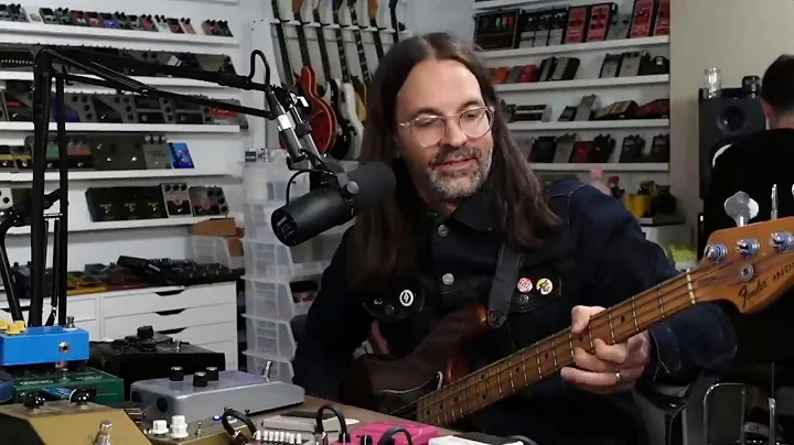 JHS jam with Roy Mitchell-Crdenas...  delay on bass