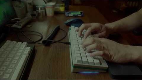 E6-V2 with Zealios 65g v2 lubed with GH V4 (typetest and soundcheck)