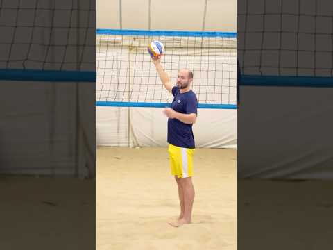 Ошибки в пляжном волейболе, мяч, летящий в сетку #volleyball #sports #спорт #volleyballworld