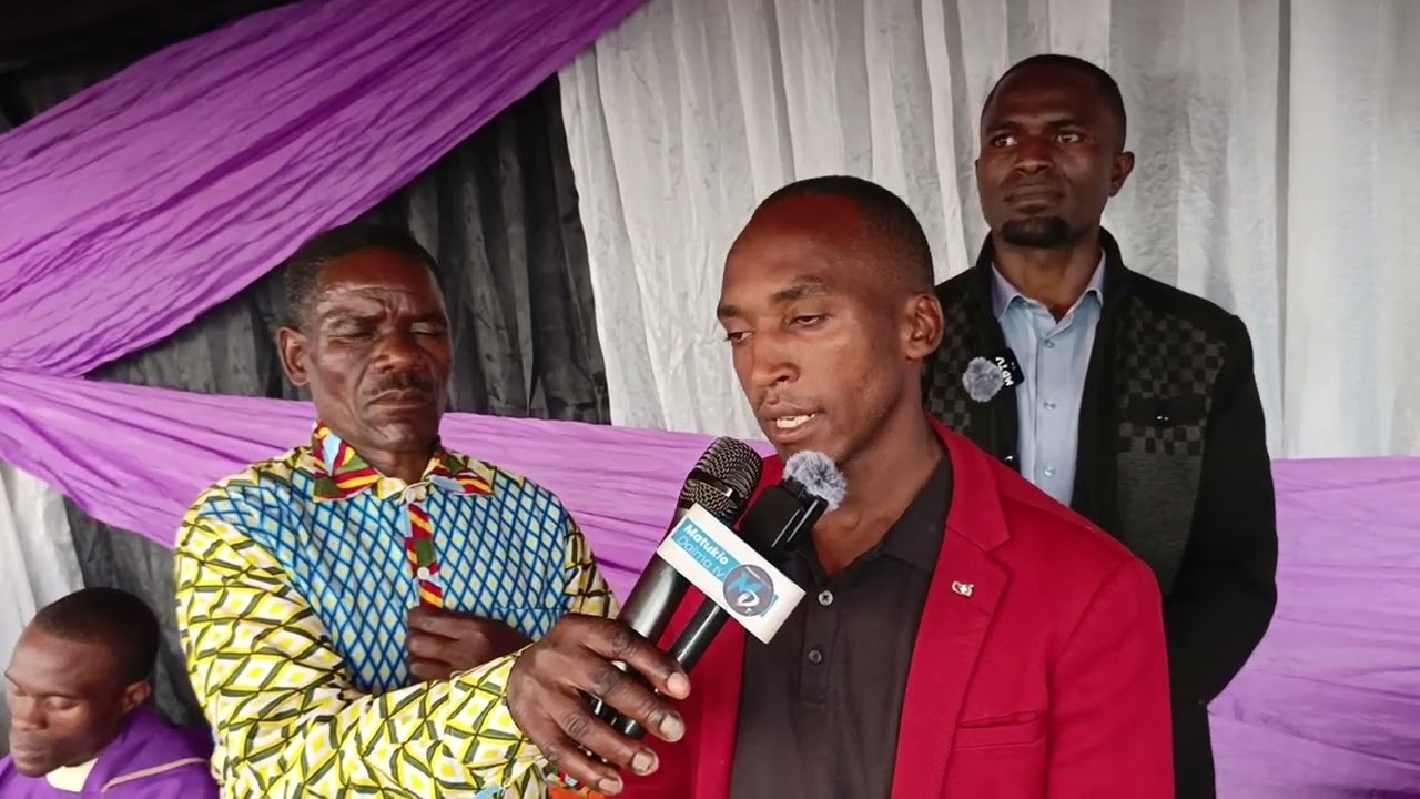 KATIBU WA MBUNGE KISWAGA AWASILISHA SALAMU ZA MBUNGE KISWAGA MAZISHI YA WATU WATATU MGAMA