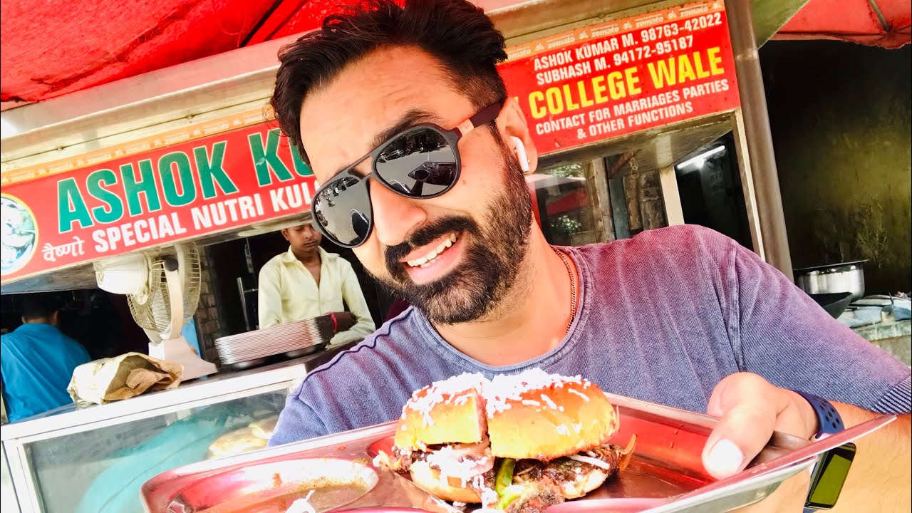 Amritsar Famous Street Food Ashok Kumar Nutri Kulcha Yummy Food