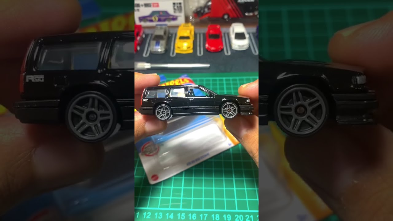 Hotwheels Volvo 850 Estate Diecast