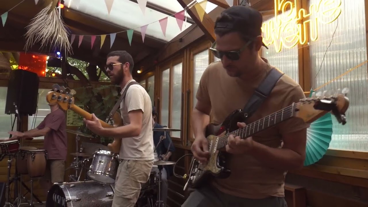 Cosmic Cow - Six Prime (Live @ La Buvette)