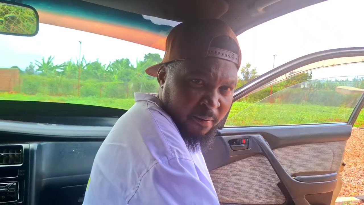 Irebere uburyo nyuma y'iminsi  mirongo itatu n'umunani (38days) AMAG the black  asarura inkoko live