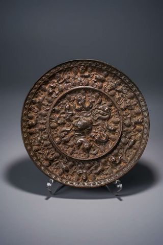 唐代海兽葡萄纹青铜镜Tang Dynasty Sea Beast Grape Pattern Bronze