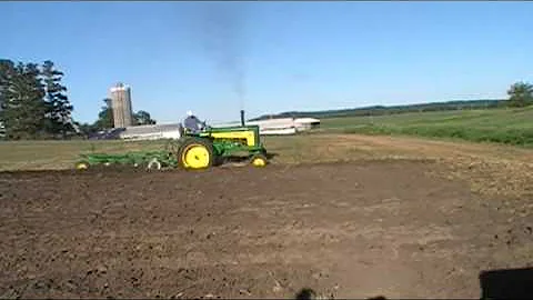 John Deere 730 Plowing Pony Start