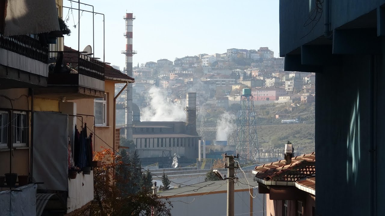 Dilovası'ndaki hava kirliliği halk sağlığını tehdit ediyor