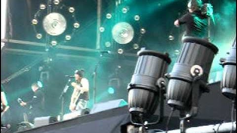 Alter Bridge   Buried Alive @Pinkpop 2011